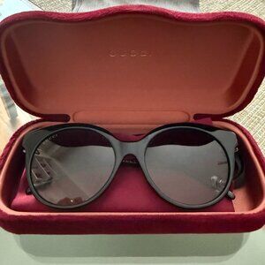 Gucci Round Black Sunglasses